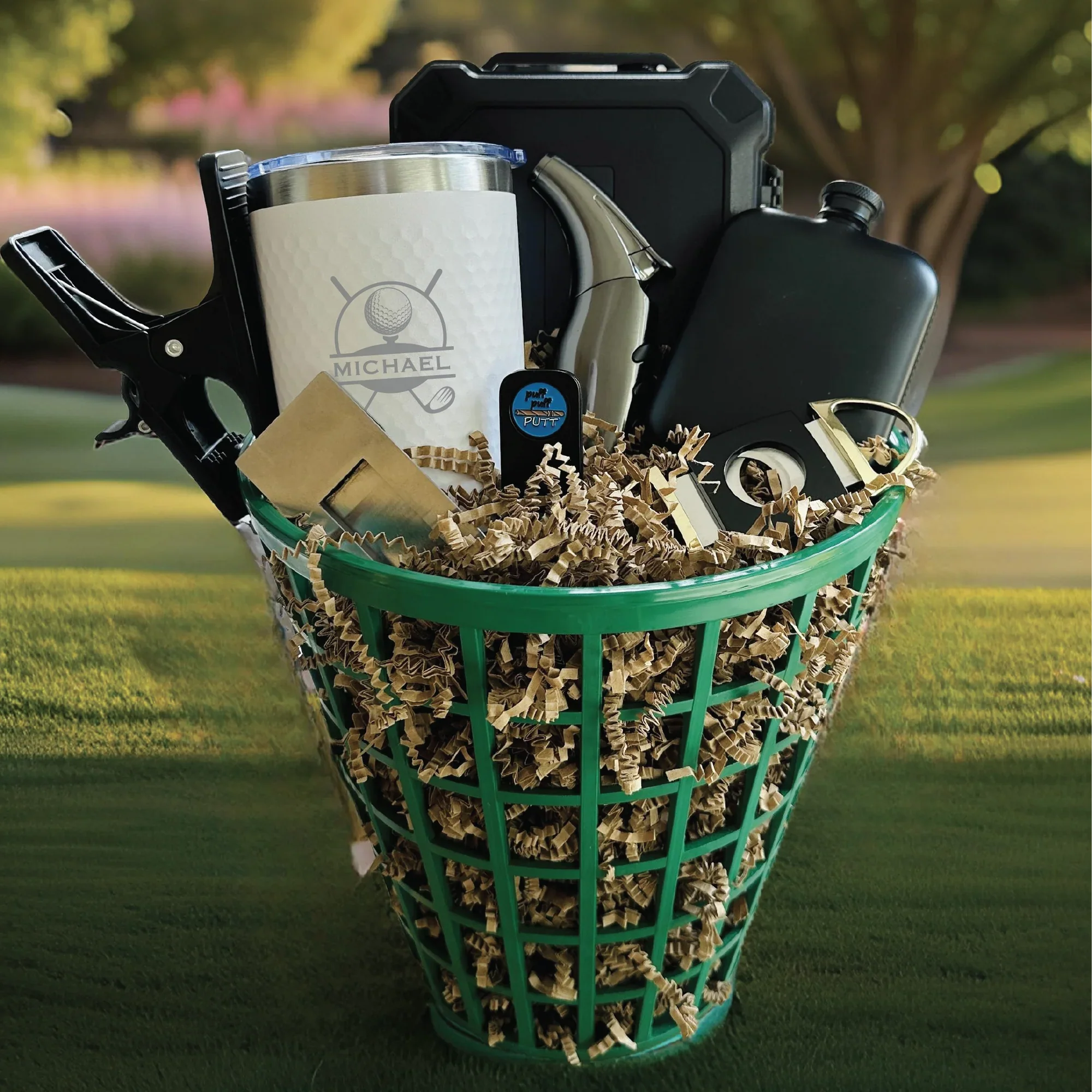 30 Unique Golf Trip Gift Ideas to Impress Golfers