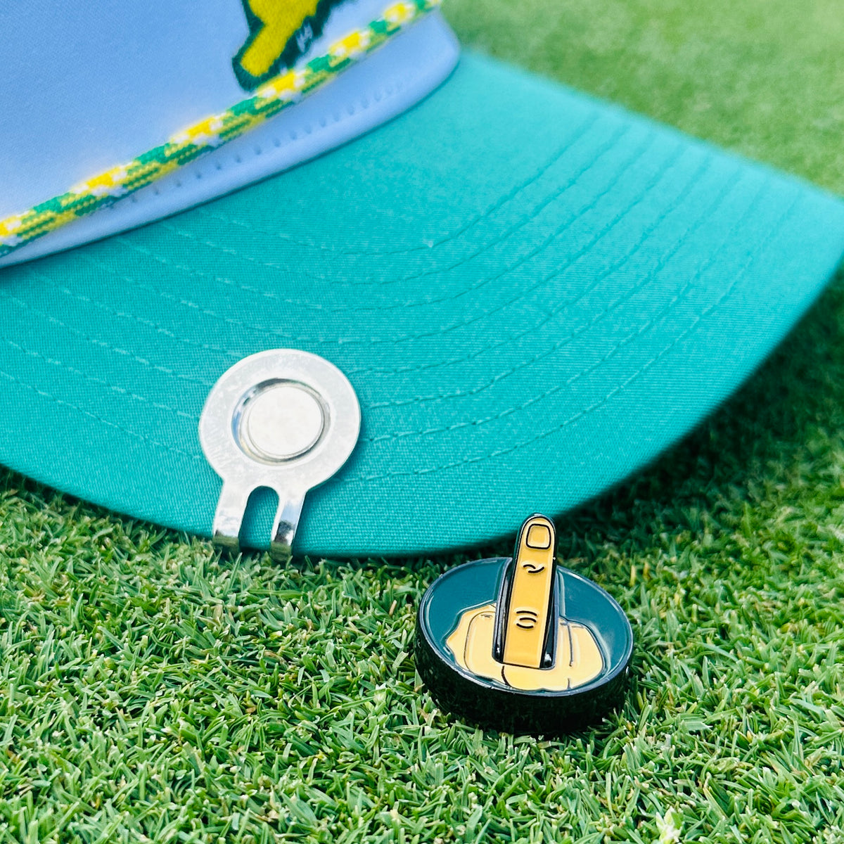 Flip The Bird Ball Marker &amp; Hat Clip